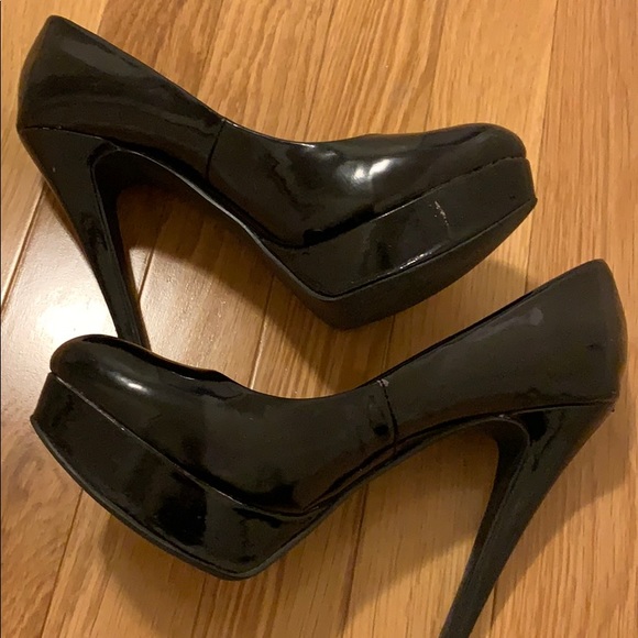 G by Guess Black platform heels - Picture 4 of 7
